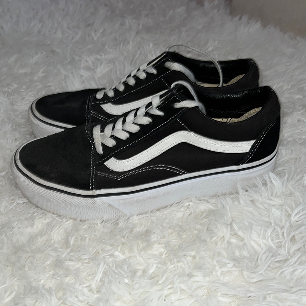 Size 7.5 platform vans